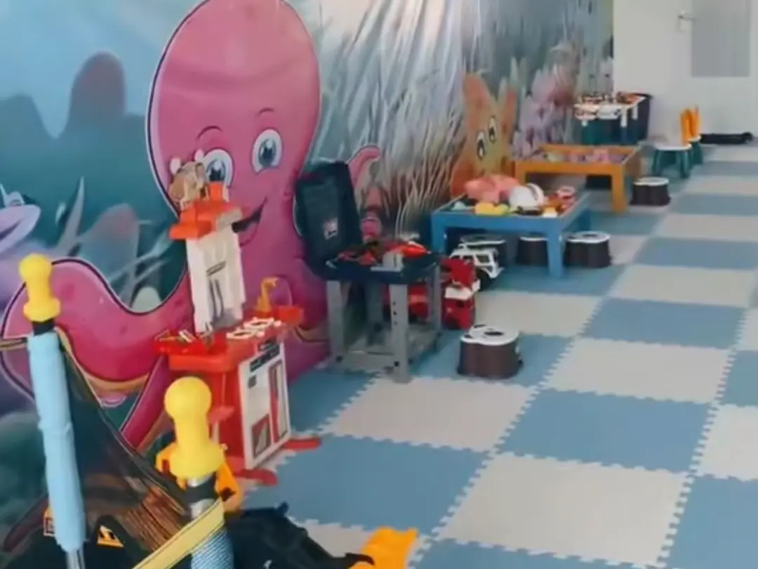 Lautan Fantasy Playground: Petualangan Bawah Laut yang Menyentuh Hati di Cilacap